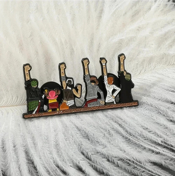 Anime one piece Luffy manga enamel brooch pin accessories women's mens backpack - Picture 4 of 5